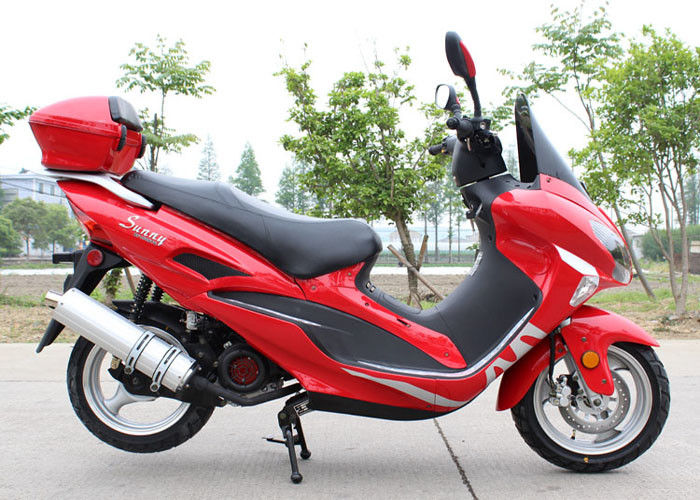 Quatre couleurs intoxiquent le scooter de vélomoteur avec le pare-brise CVT, le scooteur 150cc de vitesse rapide