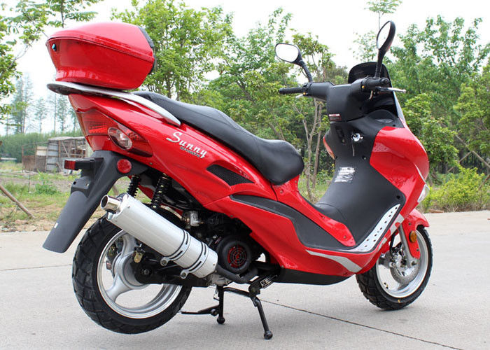 Quatre couleurs intoxiquent le scooter de vélomoteur avec le pare-brise CVT, le scooteur 150cc de vitesse rapide