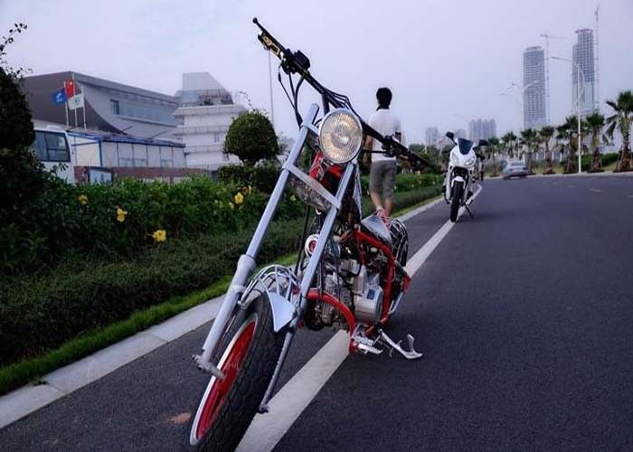 Moto juridique de rue du style 50cc de Spiderman, réservoir fait sur commande de la batterie 3L des couperets 12V de Harley