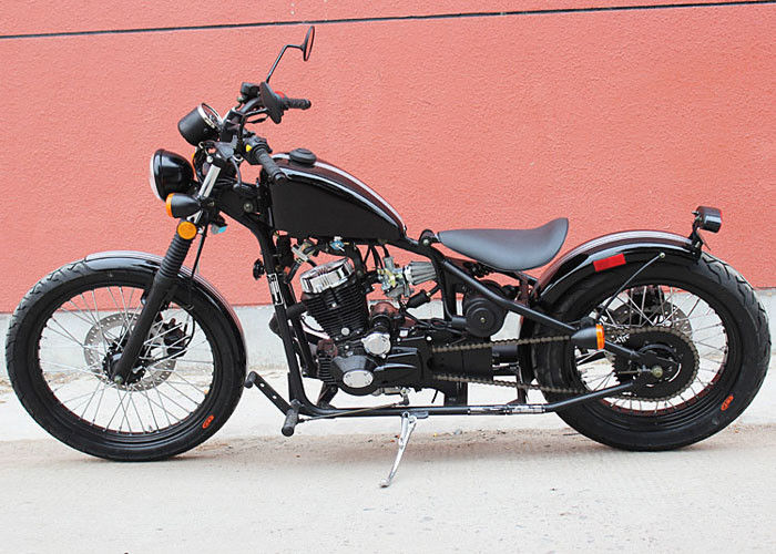 Moto intelligente de style de Bobber de forme, moto de 250 Bobber avec les trousses à outils libres