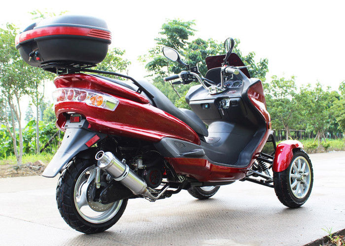 moto 150cc de scooter de 3 roues avec le moteur de 7.0kw 7500r/min 8HP/boîte d'arrière