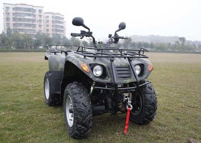 Moteur de vélo de quadruple des véhicules utilitaires ATV 400cc d'Off Road grand avec la capacité s'élevante de 30 degrés