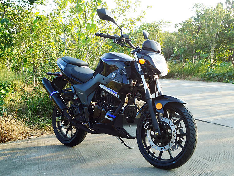 L'air a refroidi la moto simple haute puissance de cylindre des motos 250cc avec des signaux lumineux