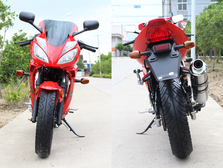 La rue simple de cylindre fait du vélo l'air de 4 courses refroidi, motos intelligentes de sport de la forme 250cc