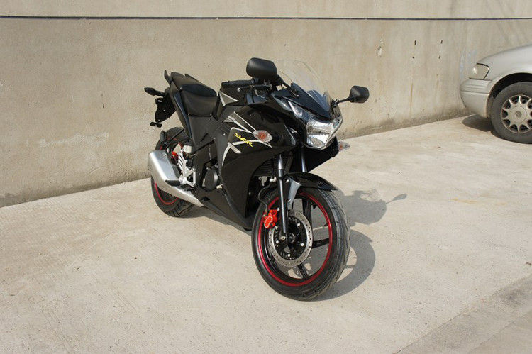 Moto électrique de 2 Seater pour le cylindre simple de moto standard des adultes 250cc