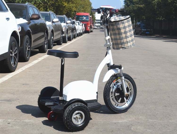 Le vélo électrique de vélomoteur du frein de main 350w 25 km/h avec l'aimant permanent a balayé le moteur de C.C