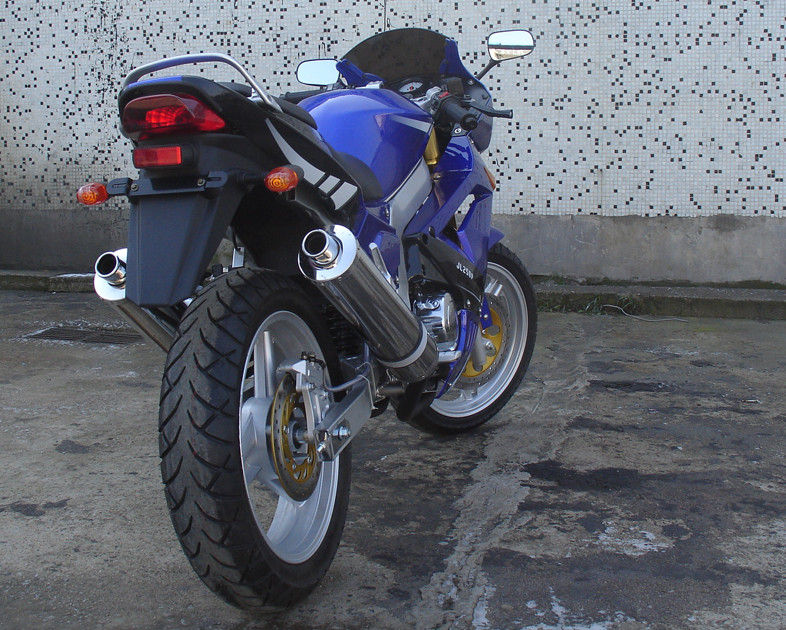 Moto sûre du couperet 250cc avec la double course du cylindre quatre et quatre couleurs