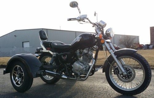 l'air 250cc a refroidi le scooter de tricycle de 3 roues avec le cylindre simple, le système de refroidissement 4-Stroke
