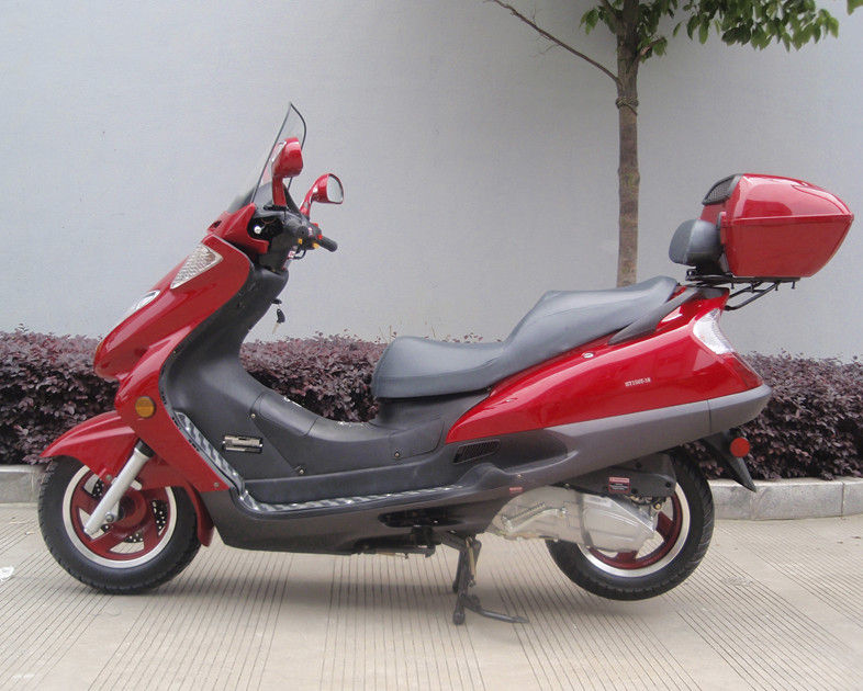 Scooter adulte bleu de gaz de deux phares, scooteur 150cc avec le vrai cuir de 2 sièges