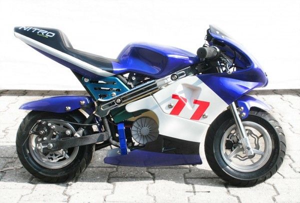 Moto bleue lumineuse de vélo de saleté de couleur/vélo électrique de poche vitesse maximum 30km/H de 350 watts