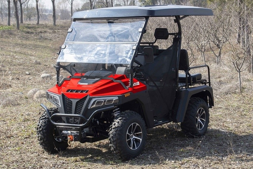 Voiture de golf 450 EFI 4X4 UTV 450 MAX - 4 passagers 4 roues motrices avant et arrière différentiel avec arbre d'équilibre du moteur verrouillé