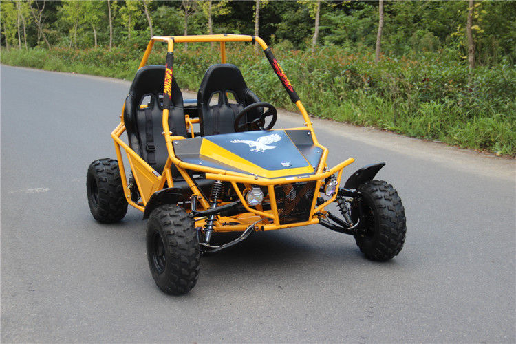 La course simple 150cc du cylindre 4 vont kart Off Road qu'avec des erreurs vont commande de roue du kart 2