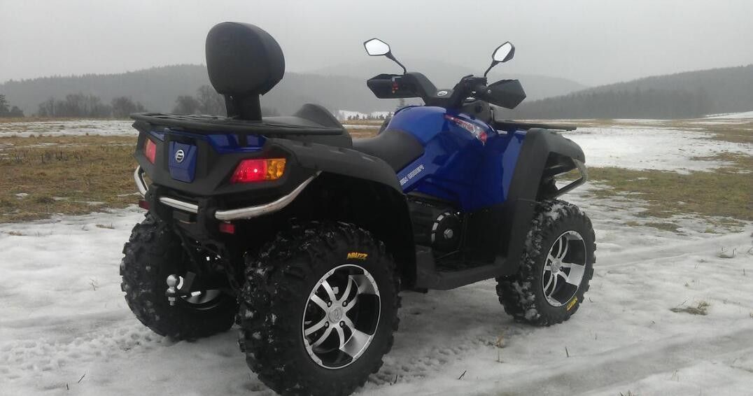 800cc les 4 valves V-jumelles 4 frottent l'utilité ATV 46kw 6700rpm de sport avec refroidi à l'eau