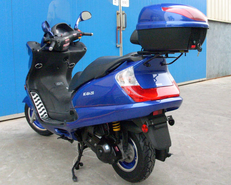 Scooteur adulte 250cc de Peda de pied en aluminium avec le frein à disque avant d'arrière de disque d'ABS