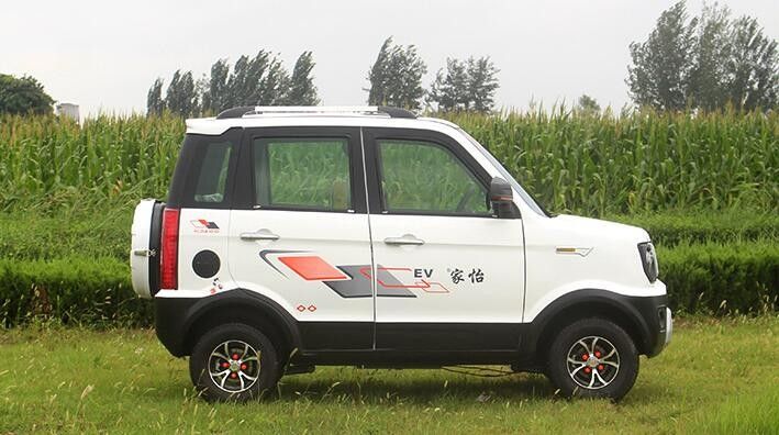 Mini taille électrique 1500w de quatre de roues chariots de golf avec sur la gamme de 500km