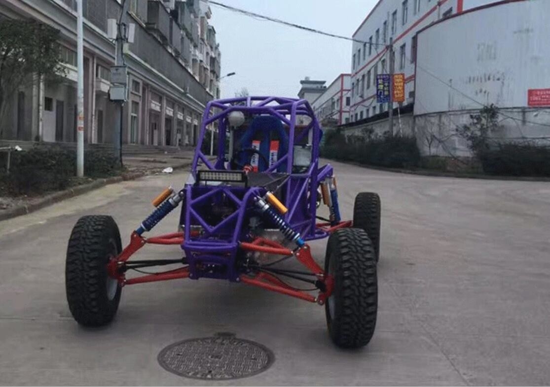 La course 4 vont injection de carburant électronique refroidie à l'eau avec des erreurs du cylindre 1300cc 4 EFI de kart