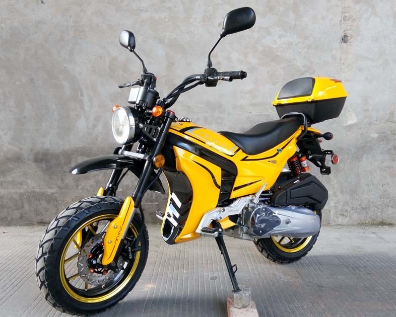 Jante légère ronde d'aluminium de Trie de disque d'arrière du tambour 150cc de moto avant de rue grande